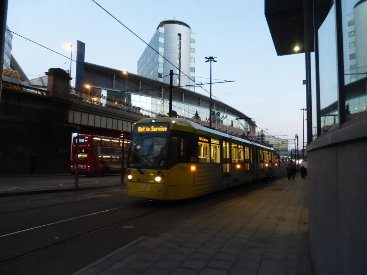 East German Economy Gradually Regaining Strength in Dresden