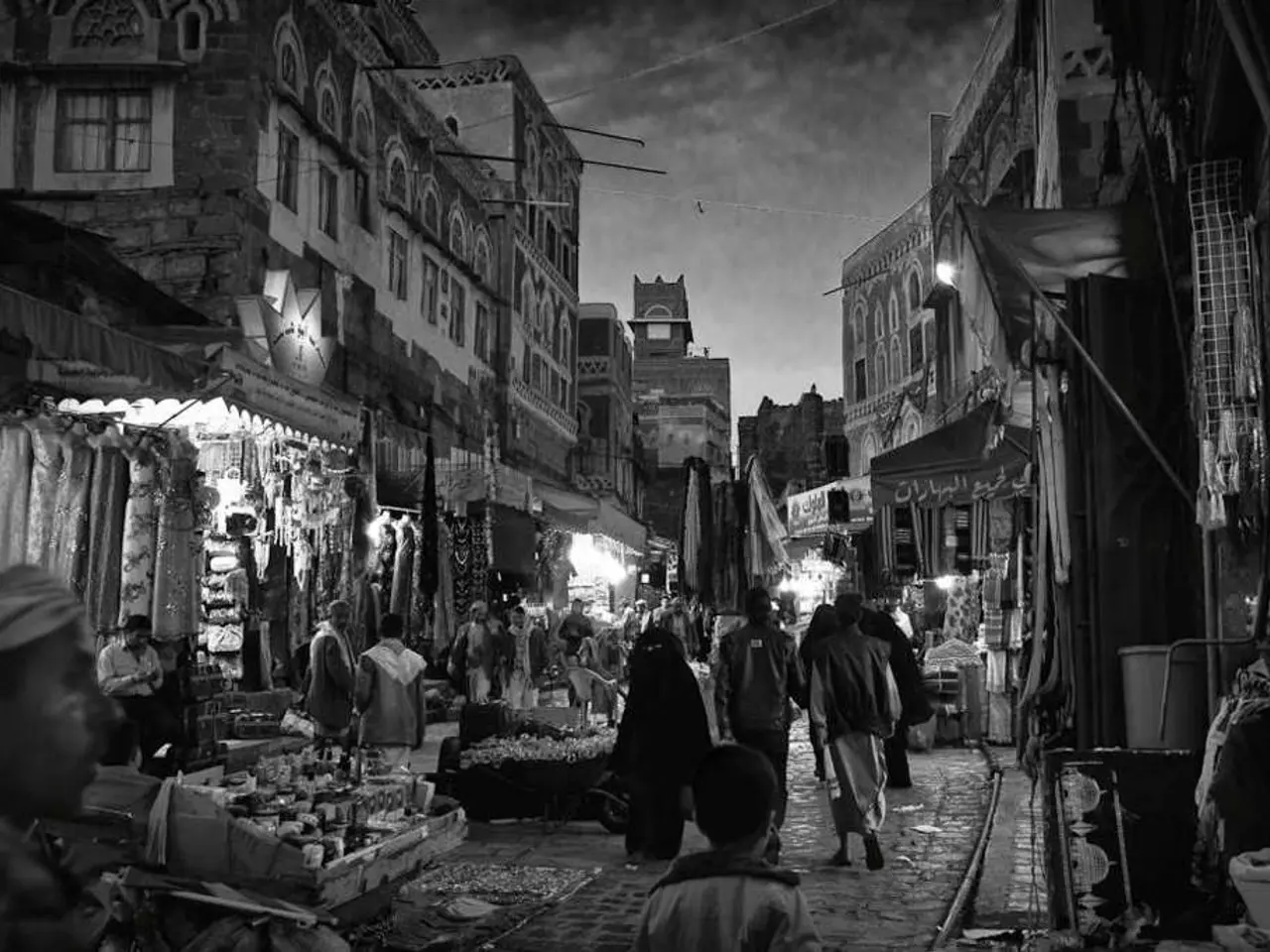 Business leader announces back-to-work strategy for company headquarters