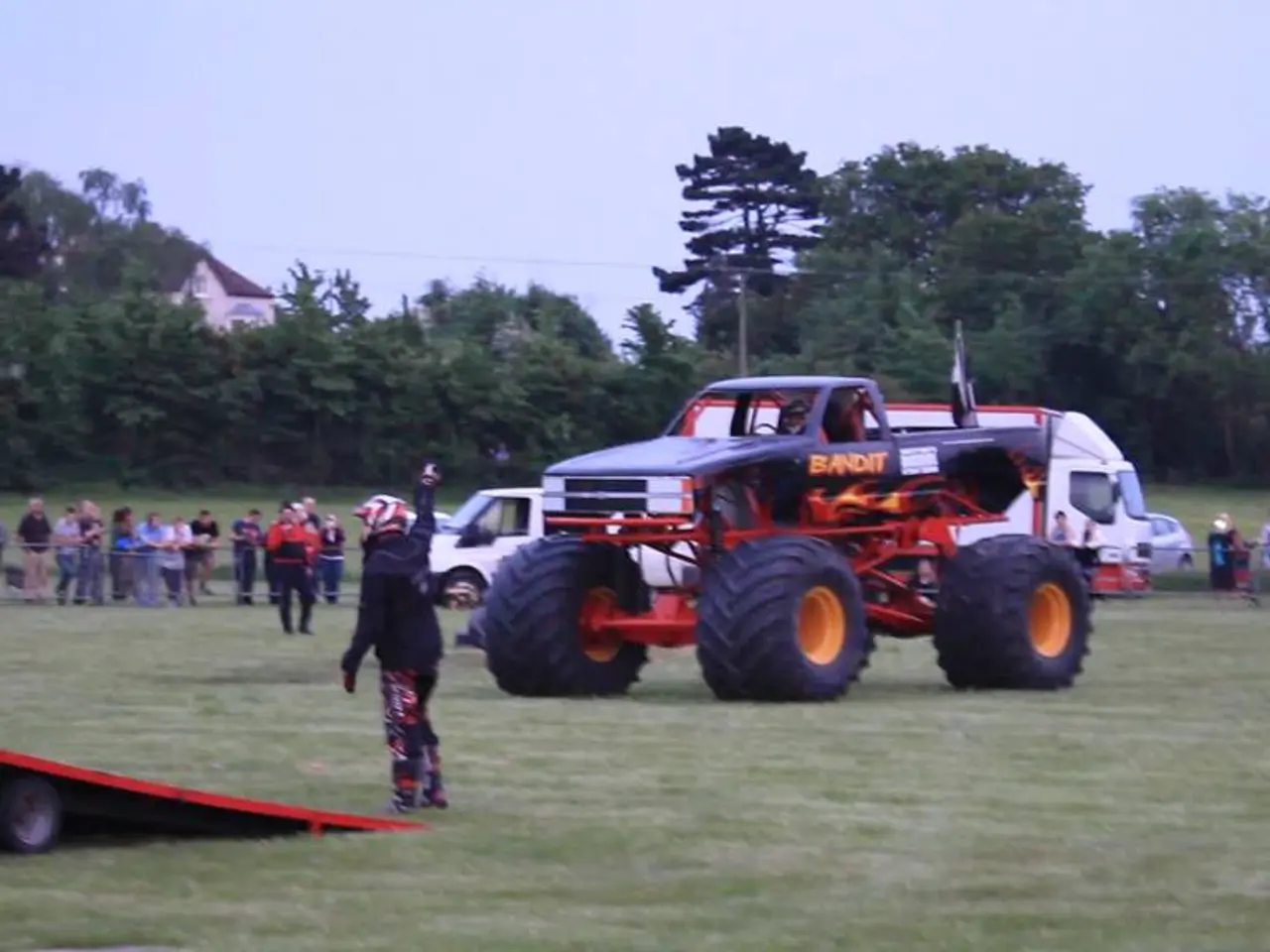 Traffic Standstill at A643 Intersection in Mainz-Mombach