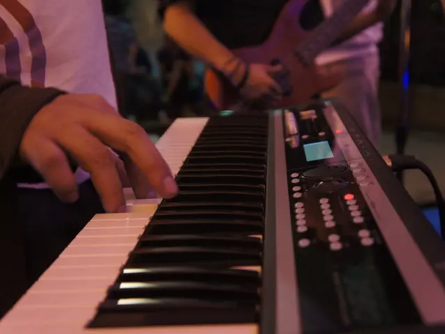 Mediobanca, Nagel Accused of Falsely Claiming Mps Offer by Caltagirone