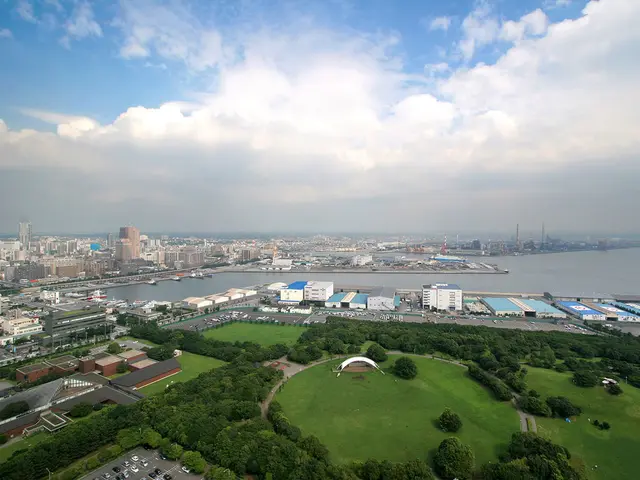 Distressed Agreement Valued at Millions on Hollerweg: Regensburg City Dismisses Criticism as...