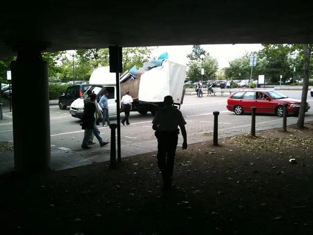 Job growth slows down in the labor market as companies only manage to add 73,000 positions in July.