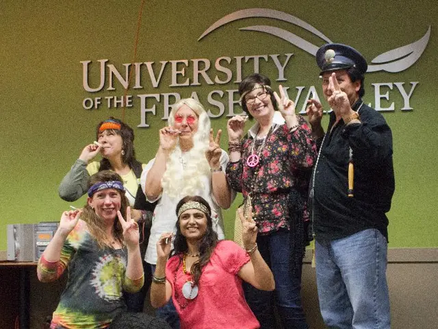 Despite ongoing economic turmoil, job satisfaction levels hold steady