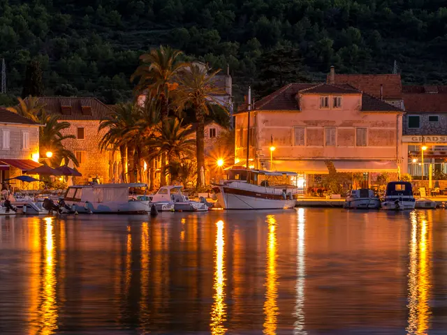 Wall Street analysts forecasting an upward or downward trend in American Electric Power's stock...