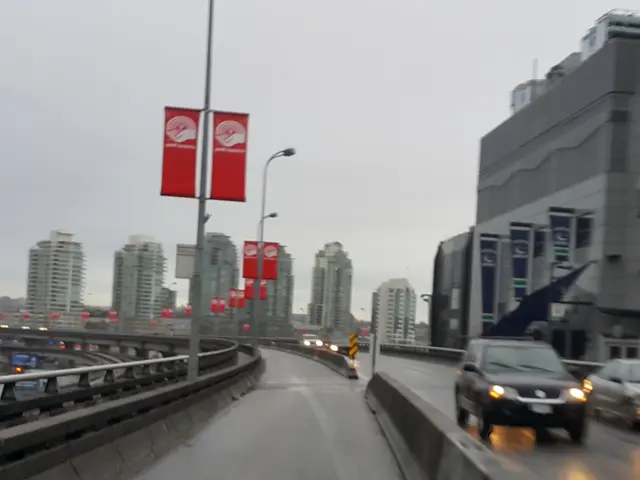 Construction at Clinic Solingen causing traffic congestion