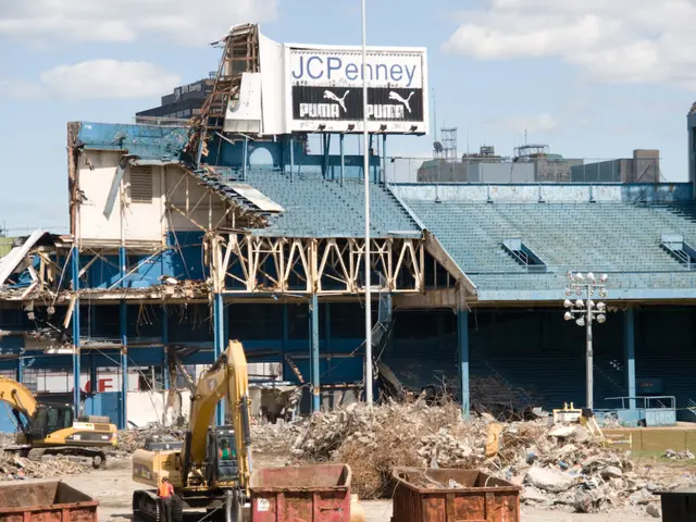 As we can see in the image there are buildings, banner, cranes, waste, lights and dustbins. At the...
