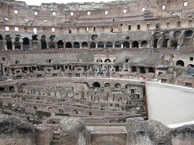 In this picture we can see a fort and people.